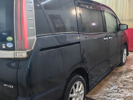 2019 Toyota Noah III (R80) Рестайлинг, синий, 2000000 рублей, вид 2