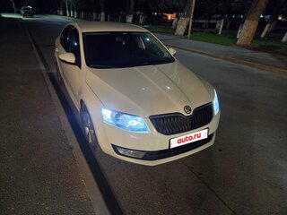 2014 Skoda Octavia III (A7), белый, 1000000 рублей, вид 5