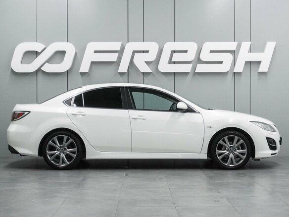 2011 Mazda 6 II (GH) Рестайлинг, белый - вид 4