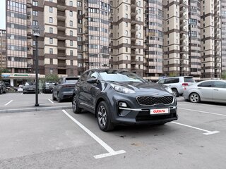 2020 Kia Sportage IV Рестайлинг, серый, 2270000 рублей, вид 2