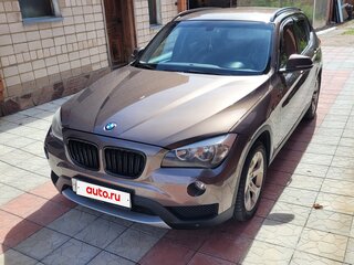 2014 BMW X1 20i I (E84) Рестайлинг, коричневый, 1330000 рублей, вид 3
