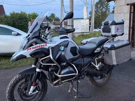 2017 BMW R 1200 GS Adventure, белый, 1350000 рублей, вид 2