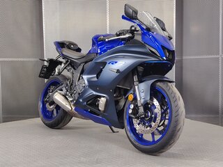 2022 Yamaha YZF-R7, синий, 799000 рублей, вид 2