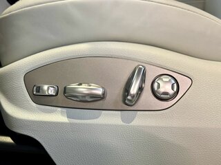 2026 Porsche Macan I Рестайлинг 2, серый, 14220000 рублей, вид 5