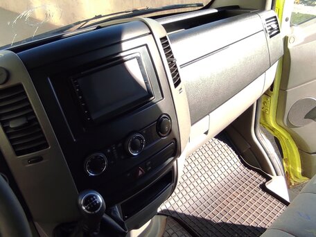 2006 Volkswagen Crafter, зелёный, 1100000 рублей, вид 4