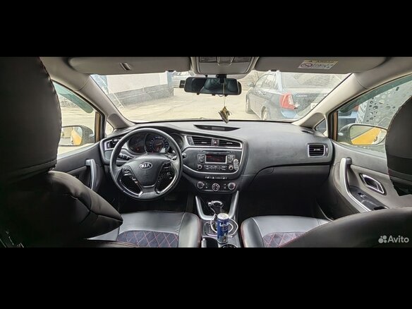 2016 Kia Ceed II Рестайлинг, белый, 630000 рублей - вид 7