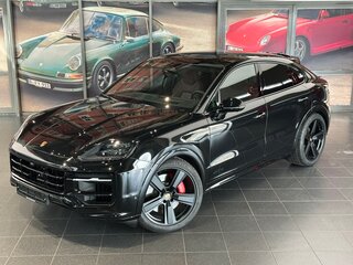 2026 Porsche Cayenne GTS Coupé III Рестайлинг, чёрный, 25490000 рублей, вид 5