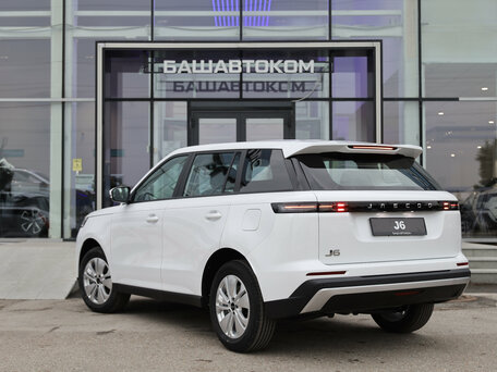 2026 Jaecoo J6, белый, 2300000 рублей, вид 5