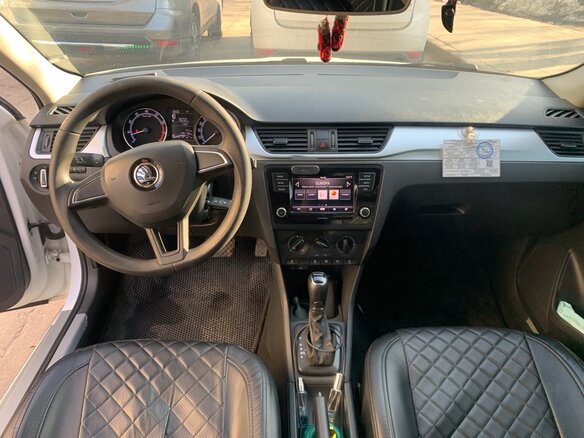 2017 Skoda Rapid I, белый, 825000 рублей - вид 6