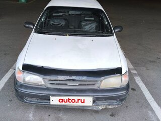 1995 Toyota Caldina I Рестайлинг, белый, 180000 рублей, вид 2