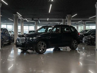 2024 BMW X5 Long 30Li IV (G05/G18) Рестайлинг, чёрный, 8400000 рублей, вид 1