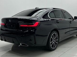 2023 BMW 3 серии Long 320Li VII (G2x) Рестайлинг, чёрный, 3890000 рублей, вид 4