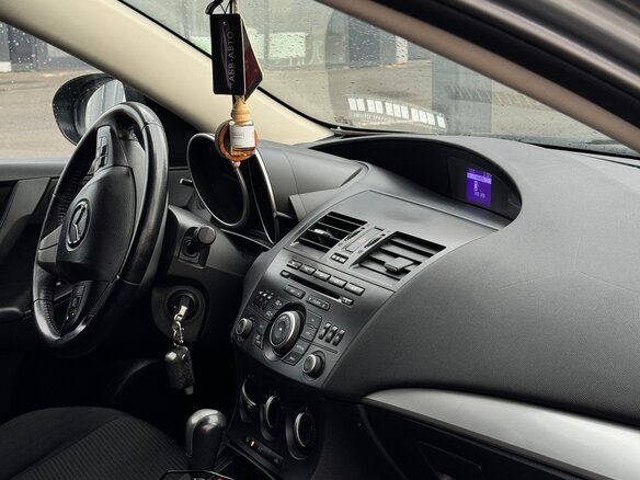2011 Mazda 3 II (BL) Рестайлинг, серебристый, 920000 рублей - вид 9