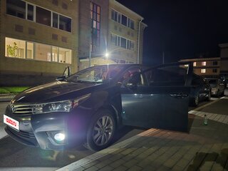 2014 Toyota Corolla XI (E160, E170, E180), серый, 1250000 рублей, вид 1