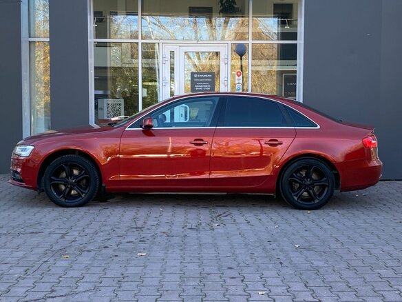 2012 Audi A4 IV (B8) Рестайлинг, красный, 1019000 рублей - вид 4