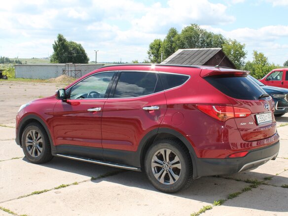 2014 Hyundai Santa Fe III, красный, 1700000 рублей - вид 6