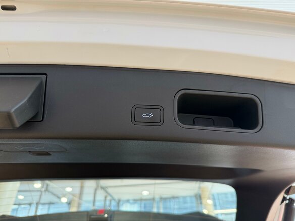 2026 Geely Cityray, белый, 3344990 рублей - вид 9