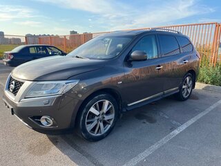 2015 Nissan Pathfinder IV, коричневый, 1300000 рублей, вид 2