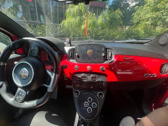 2017 Abarth 595 I Рестайлинг, красный, 1850000 рублей - вид 5