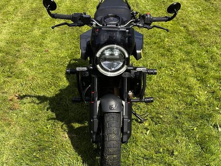 2023 Husqvarna Svartpilen 401, чёрный, 560000 рублей, вид 3