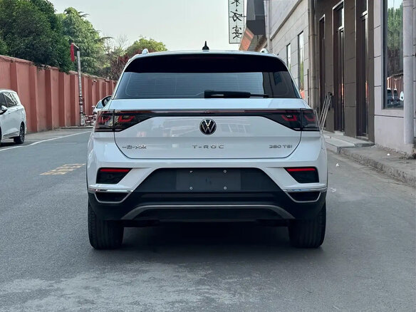 2023 Volkswagen T-Roc I (China Market), белый - вид 4