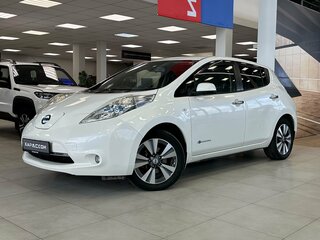Nissan Leaf I (ZE0/AZE0)
