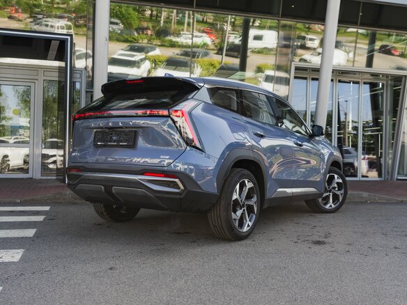 2026 Geely Atlas II, синий, 4078840 рублей - вид 5
