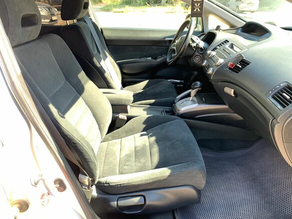 2009 Honda Civic Hybrid VIII Рестайлинг, серебристый, 675000 рублей - вид 10