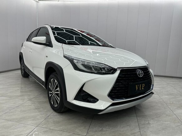 2022 Toyota Yaris Cross I, белый, 1490000 рублей
