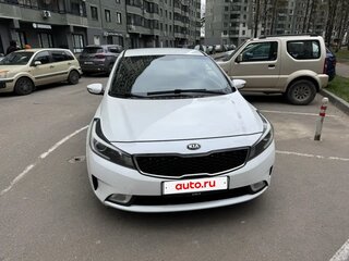 2019 Kia Cerato III Рестайлинг (Classic), белый, 1200000 рублей, вид 2