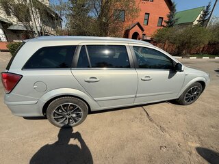 2010 Opel Astra H Рестайлинг, бежевый, 520000 рублей, вид 3