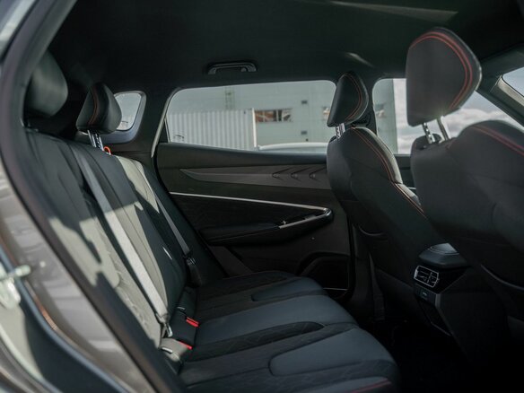 2025 Geely Cityray, серый, 2849990 рублей - вид 27