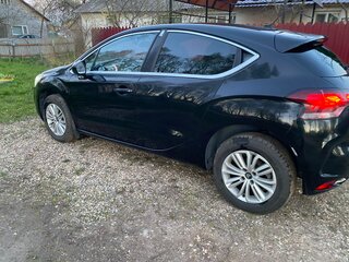 2014 Citroen DS4, чёрный, 890000 рублей, вид 2