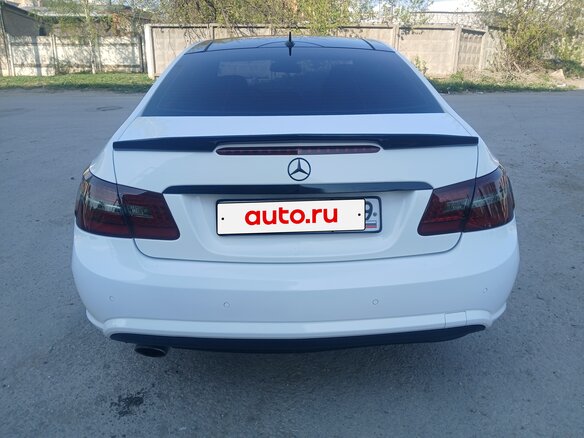 2013 Mercedes-Benz E-Класс 200 7G-Tronic IV (W212, S212, C207), белый, 1500000 рублей - вид 3