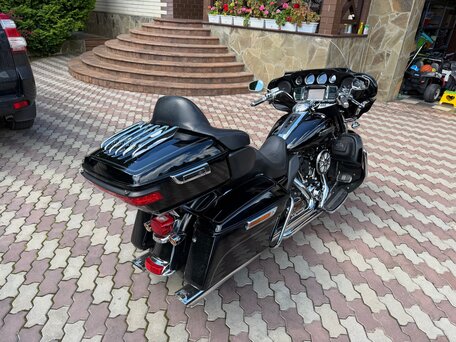 2015 Harley-Davidson Electra Glide, чёрный, 1280000 рублей, вид 3