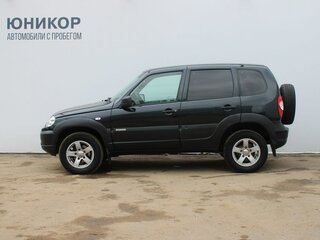 2018 Chevrolet Niva I Рестайлинг, чёрный, 649000 рублей, вид 2