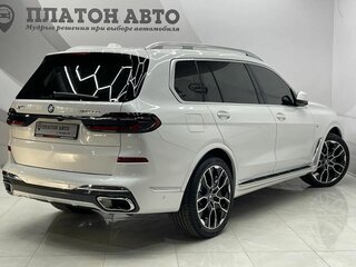 2025 BMW X7 40d I (G07) Рестайлинг, белый, 14700000 рублей, вид 5