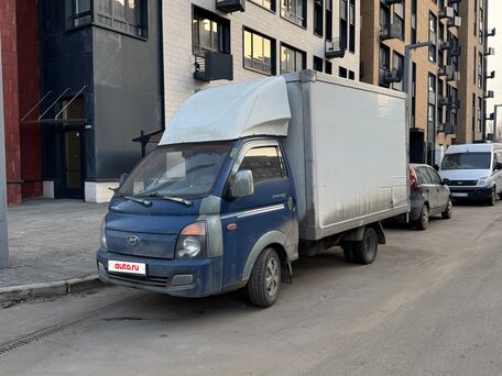 2012 Hyundai Porter II, синий, 695000 рублей, вид 2