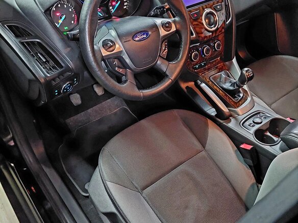 2013 Ford Focus III, чёрный, 585000 рублей - вид 8