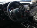 2018 Mitsubishi Outlander III Рестайлинг 3, белый, 1380000 рублей - вид 5