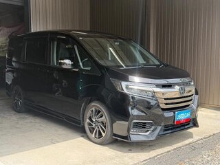 2018 Honda Stepwgn Spada V Рестайлинг, чёрный, 1850000 рублей, вид 3
