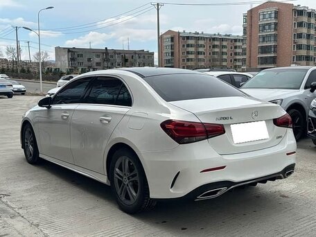 2023 Mercedes-Benz A-Класс 180 Long IV (W177) Рестайлинг, белый, 1970000 рублей, вид 4