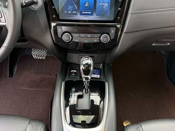2023 Nissan X-Trail III Рестайлинг, чёрный - вид 16