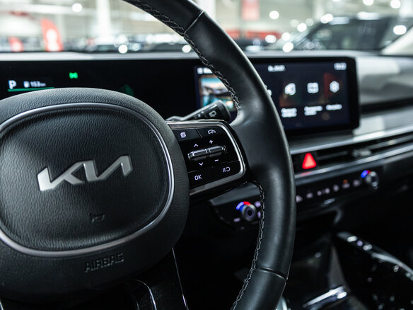 2024 Kia Sorento IV Рестайлинг, серый, 4790000 рублей - вид 14