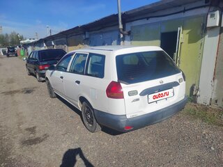 2001 Nissan AD II, белый, 290000 рублей, вид 4