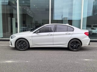 2022 BMW 1 серии 120i III (F52) Рестайлинг, белый, 1610000 рублей, вид 5