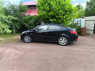 2011 Hyundai Solaris I, чёрный, 950000 рублей, вид 5