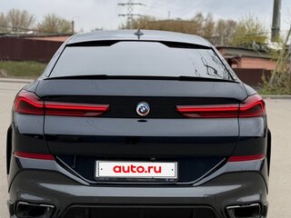 2022 BMW X6 40i III (G06), синий, 8800000 рублей, вид 5