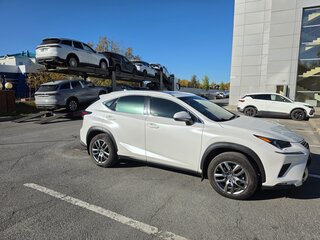 2017 Lexus NX 200 I Рестайлинг, белый, 3290000 рублей, вид 3