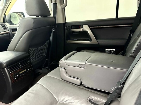 2010 Toyota Land Cruiser 200 Series, серый, 2361000 рублей - вид 17